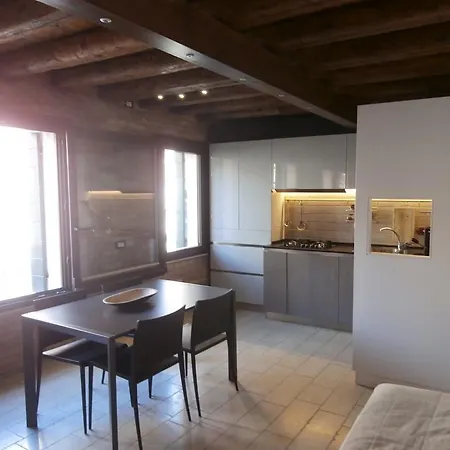 Cocoloco Apartament *